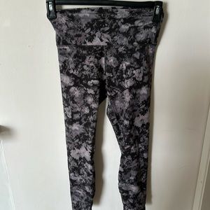 Lululemon patterned align leggings